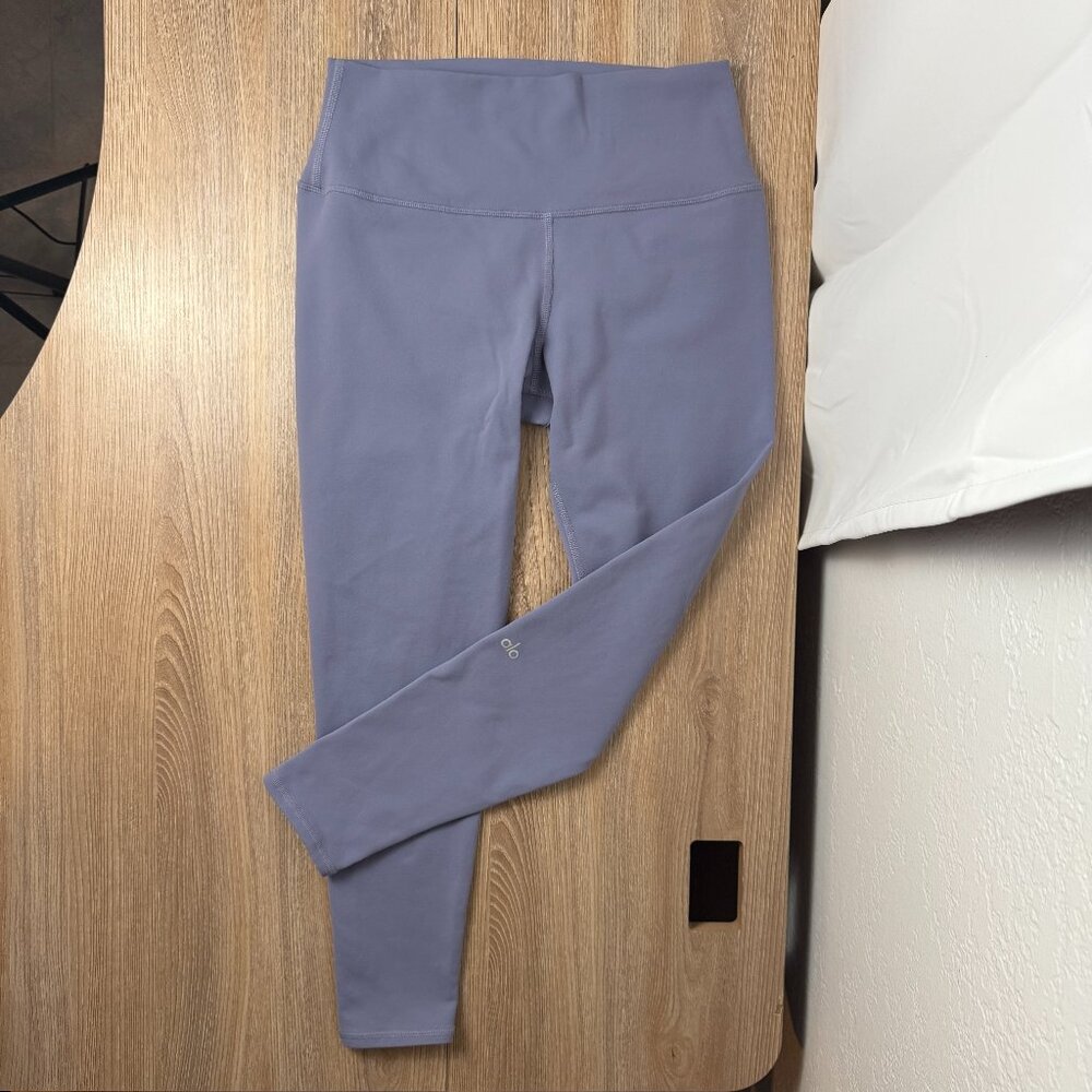 Alo Yoga 7/8 High-Waist Airbrush Legging Excellent condition L